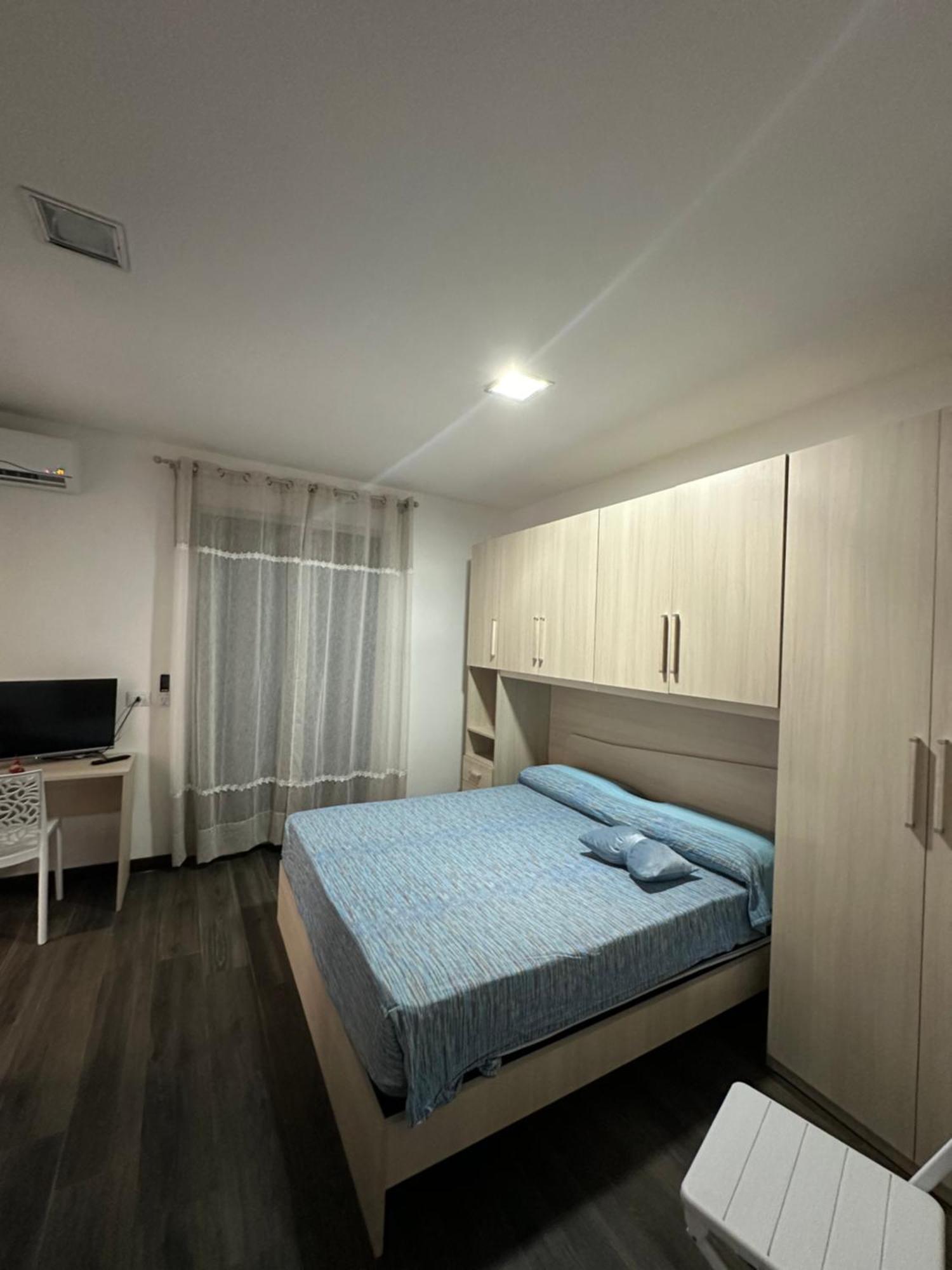B&B Tucci 2 Ciro Marina Luaran gambar